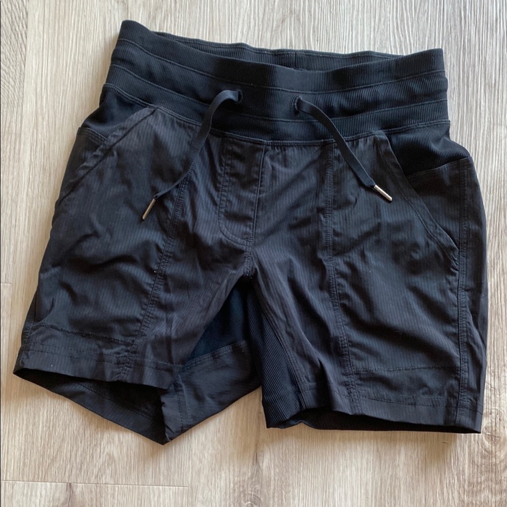 Lululemon Athletica Black Athletic Shorts with Elastic Waistband